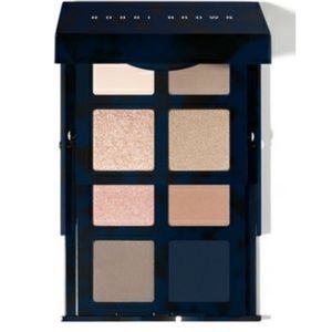 New, Unused Bobbi Brown Navy & Nude Eye Palette